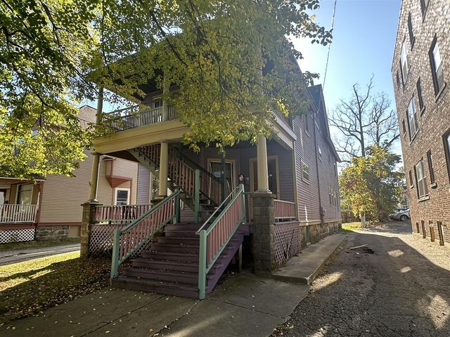 743 Academy Street, Kalamazoo, MI 49007