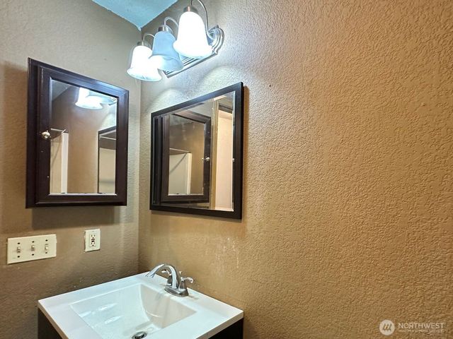 17730 153rd Ave SE, Yelm, WA 98597