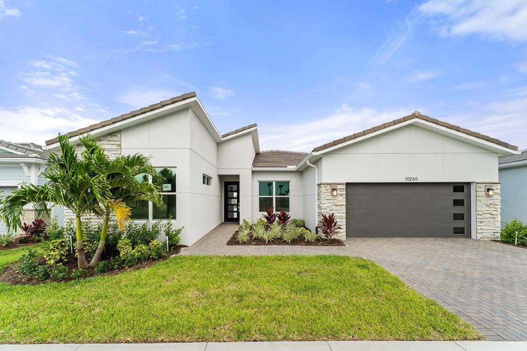 10265 SW Carnelian Street, Port St Lucie, FL 34987