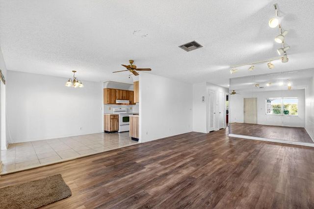 3454 Americo Drive, West Palm Beach, FL 33417