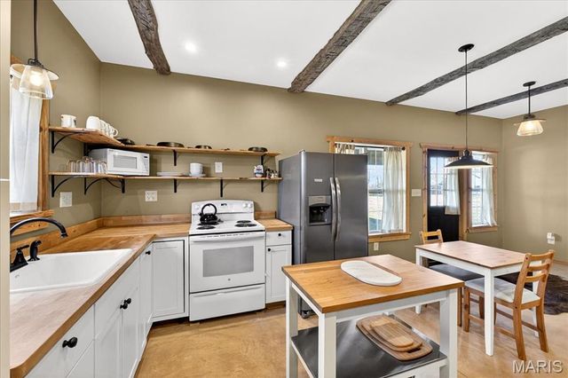 22710 State Highway O, Marthasville, MO 63357