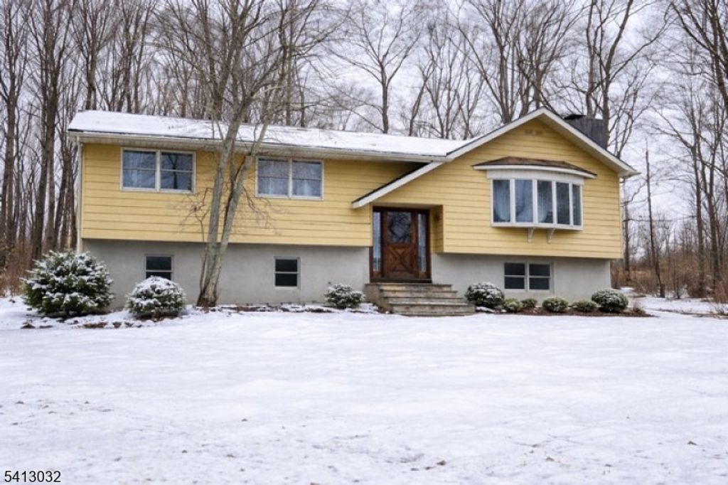 6 Millbrook Rd, Blairstown Twp., NJ 07825