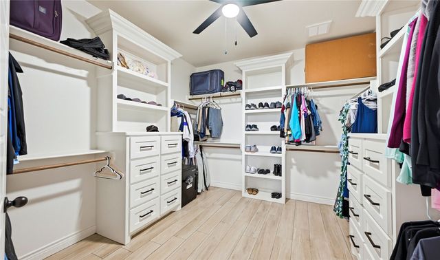 2549 Atlantic View St, Corpus Christi, TX 78415
