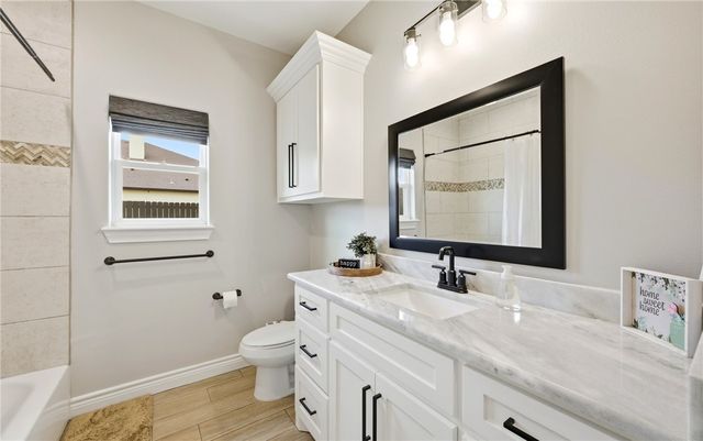 2549 Atlantic View St, Corpus Christi, TX 78415