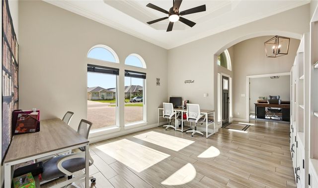 2549 Atlantic View St, Corpus Christi, TX 78415