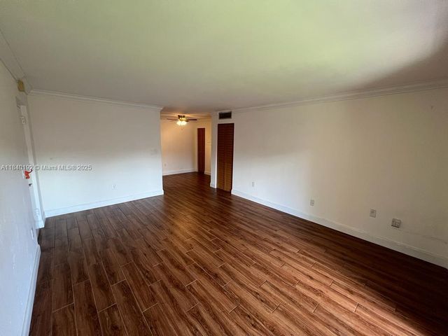 7160 Fairway Dr J18, Miami Lakes, FL 33014