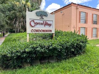 7160 Fairway Dr J18, Miami Lakes, FL 33014