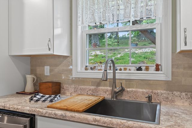 171 Lorraine Court, Berea, KY 40403