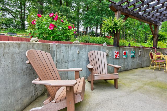 171 Lorraine Court, Berea, KY 40403