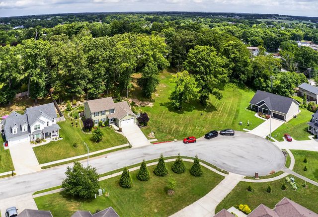 171 Lorraine Court, Berea, KY 40403