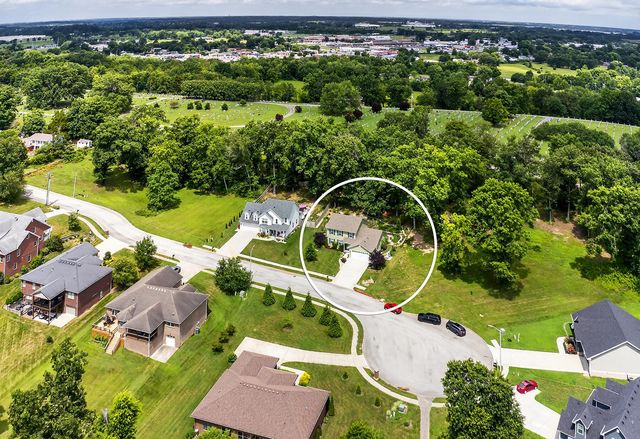 171 Lorraine Court, Berea, KY 40403