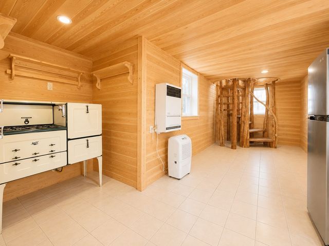 12 Hideaway Vlg G, Bourne, MA 02532