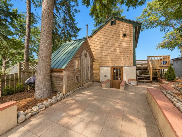 12 Hideaway Vlg G, Bourne, MA 02532