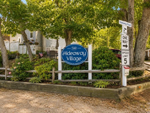 12 Hideaway Vlg G, Bourne, MA 02532