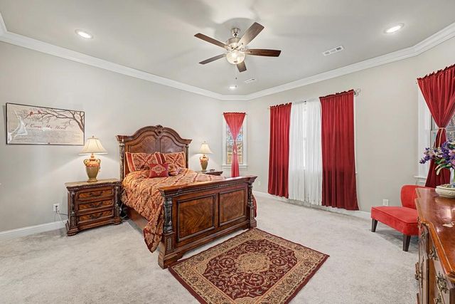 2852 N Poppy Lane, Fayetteville, AR 72704