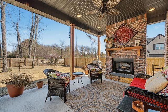 2852 N Poppy Lane, Fayetteville, AR 72704