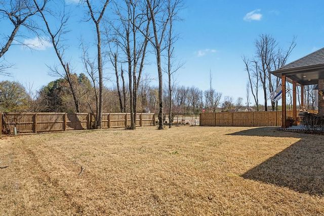 2852 N Poppy Lane, Fayetteville, AR 72704