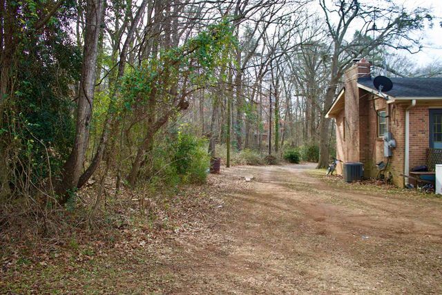 200 Rosecrest Road, Spartanburg, SC 29303