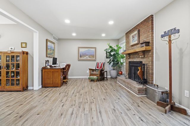 736 Wards Corner, Loveland, OH 45140