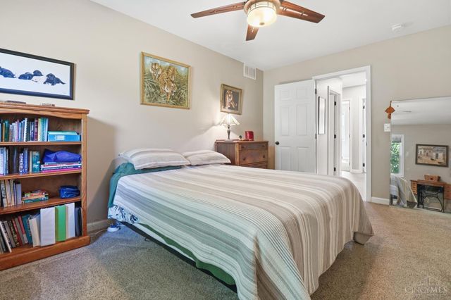 736 Wards Corner, Loveland, OH 45140