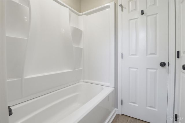 736 Wards Corner, Loveland, OH 45140
