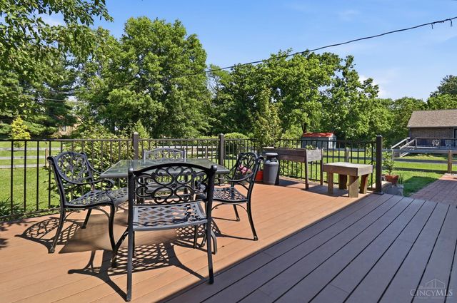 736 Wards Corner, Loveland, OH 45140