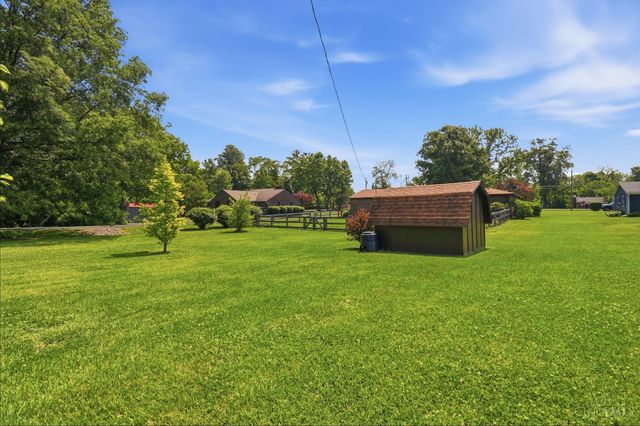 736 Wards Corner, Loveland, OH 45140