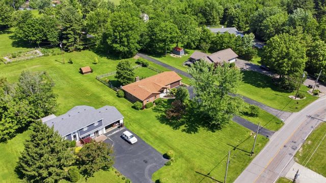 736 Wards Corner, Loveland, OH 45140