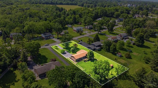 736 Wards Corner, Loveland, OH 45140