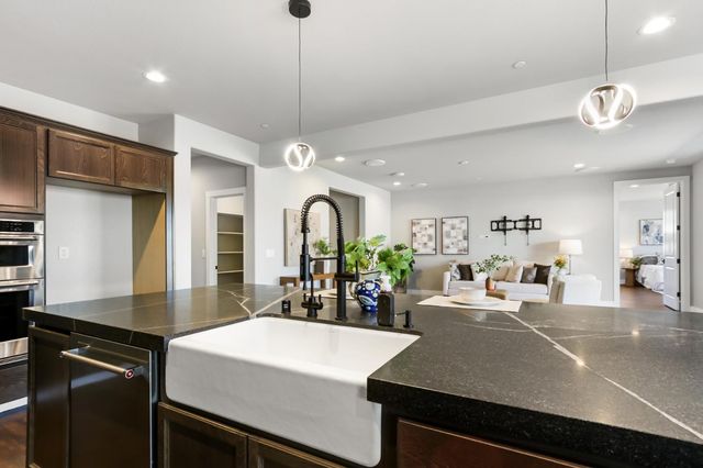 4121 Peak Ct, Rancho Cordova, CA 95742
