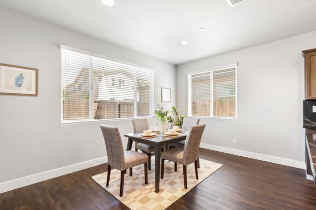 4121 Peak Ct, Rancho Cordova, CA 95742