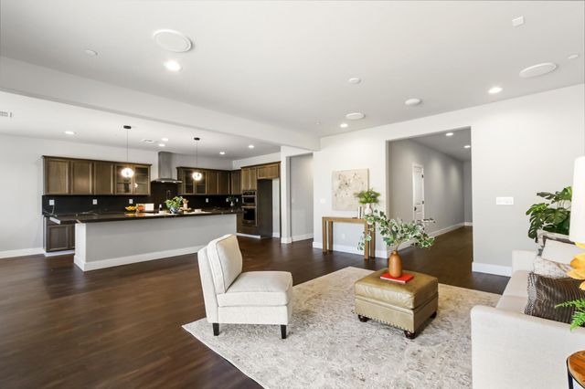 4121 Peak Ct, Rancho Cordova, CA 95742