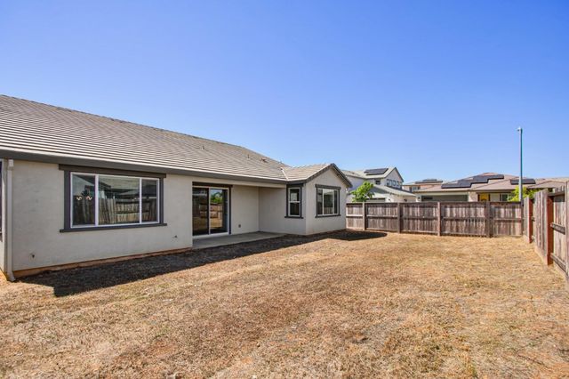 4121 Peak Ct, Rancho Cordova, CA 95742