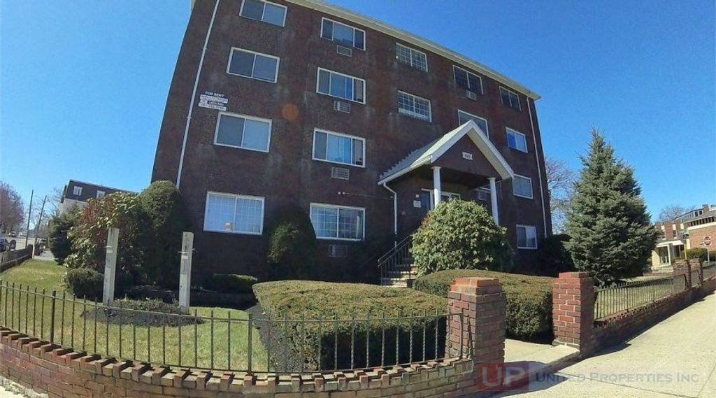 265 Bryant 36, Malden, MA 02149