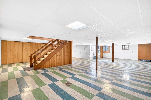 243 Greenridge Rd, Hempfield Twp, PA 15601