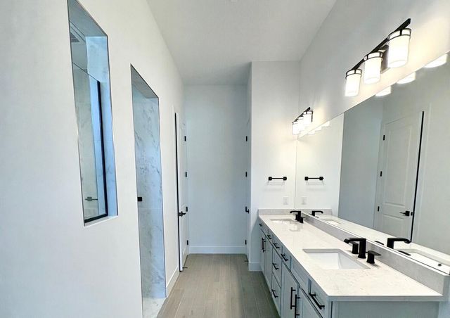 8225 Nilsa Place Stellar 39, Davie, FL 33328