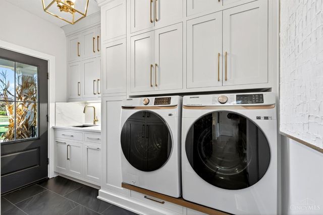 701 Grand Wood Court, Clearcreek Twp., OH 45066