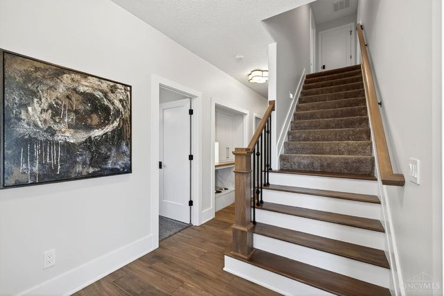 701 Grand Wood Court, Clearcreek Twp., OH 45066