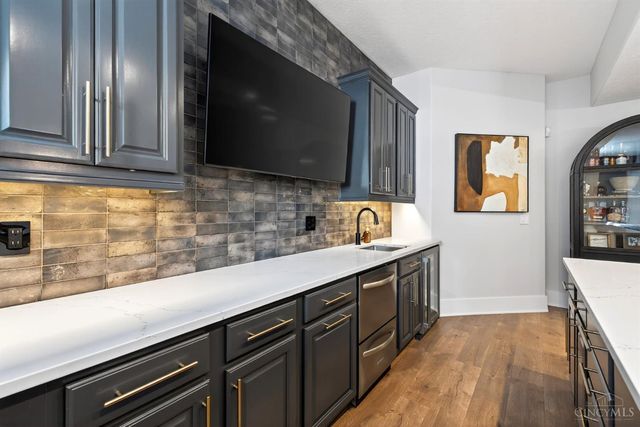 701 Grand Wood Court, Clearcreek Twp., OH 45066