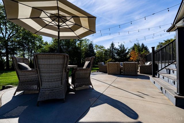 701 Grand Wood Court, Clearcreek Twp., OH 45066