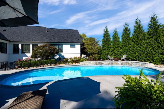 701 Grand Wood Court, Clearcreek Twp., OH 45066