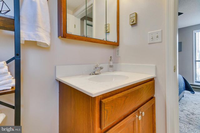 170 ONEIDA TRAIL, Hedgesville, WV 25427