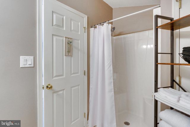 170 ONEIDA TRAIL, Hedgesville, WV 25427