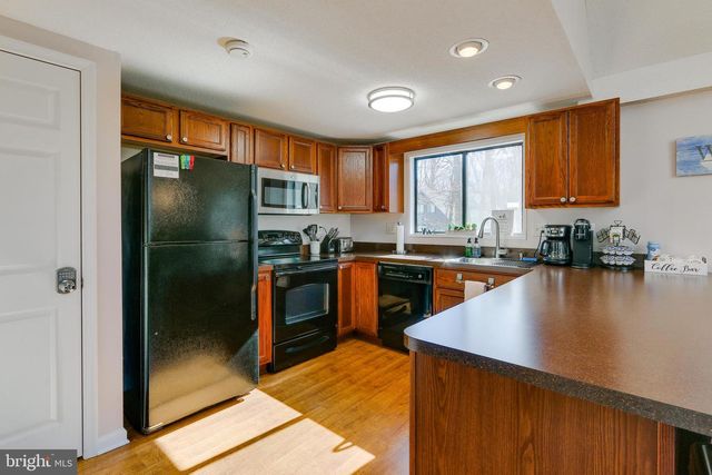 170 ONEIDA TRAIL, Hedgesville, WV 25427