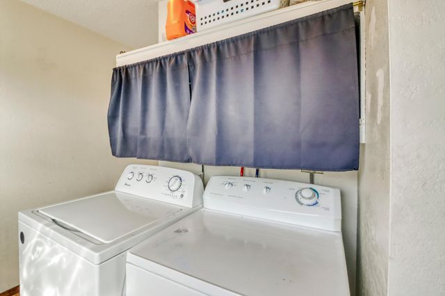 3102 8th Avenue N, Fargo, ND 58102