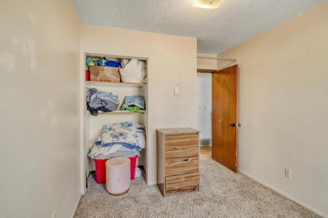 3102 8th Avenue N, Fargo, ND 58102