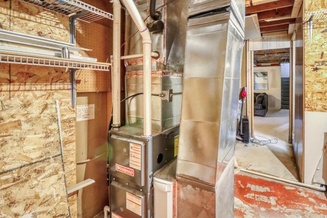 3102 8th Avenue N, Fargo, ND 58102