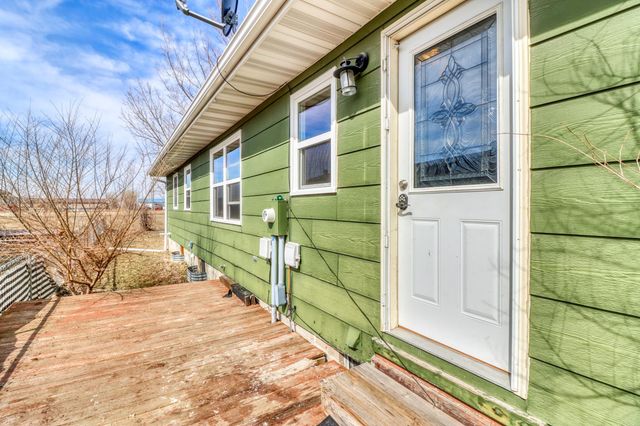 3102 8th Avenue N, Fargo, ND 58102