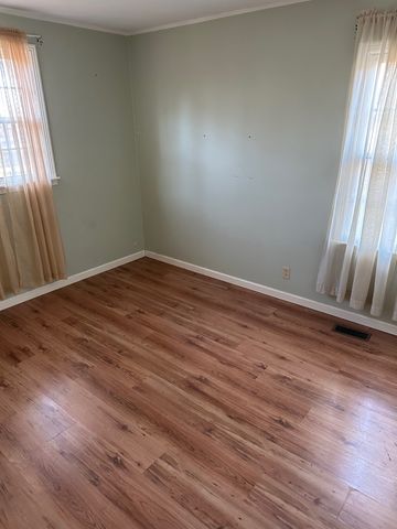 2722 Ann Dr, Clarksville, TN 37040