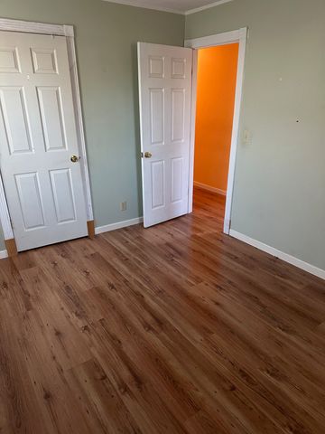 2722 Ann Dr, Clarksville, TN 37040